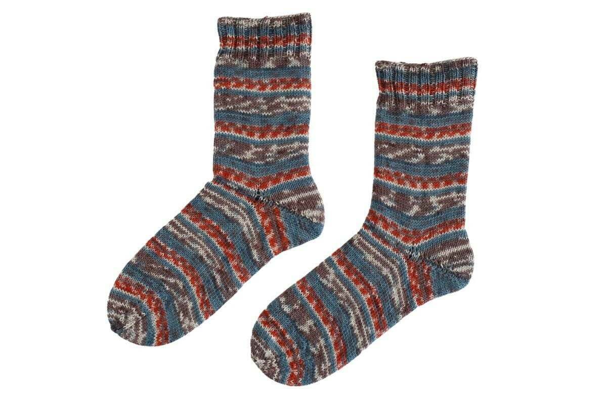 Arne & Carlos Socks & More 4 Ply Yarn - 100g, Wool & Polyamide Blend Self-Patterning Sustainable Knitting Wool for Crochet Socks, Accessories & Shawls