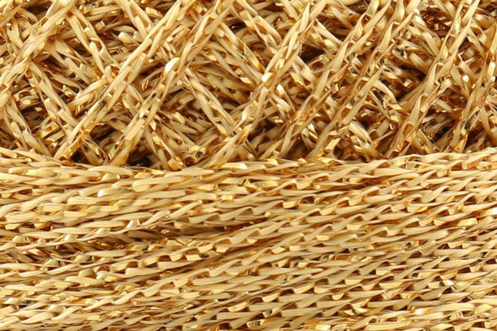 Anchor Artiste Metallic Thread Yarn- 25g, Glitter Viscose Polyester Blend Fine Shimmer Yarn for Crochet & Knitting Christmas Crafts, Party Projects & Festive Decorations