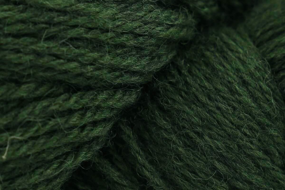 Baa Ram Ewe Coast Aran Wright Crochet Yarn - 200g, 100% Wool Fishermen & Coastline Inspired Knitting Yarn for Cable Sweaters, Hard-Wearing Garments & Accessories