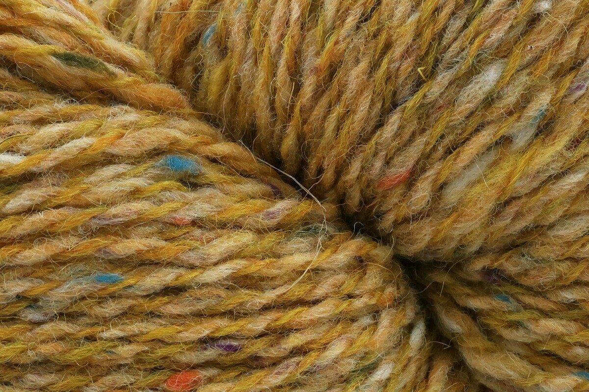 Baa Ram Ewe Donegal Twists DK Crochet Yarn - 100g, Worsted-Spun British Wool & Woollen-Spun Merino Blend, Soft Tweed Effect Double Knitting Yarn for Jumpers & Sweaters
