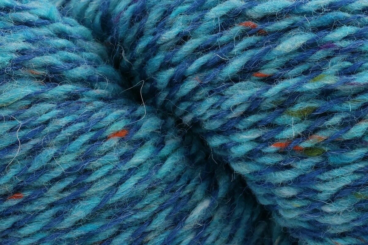 Baa Ram Ewe Donegal Twists DK Crochet Yarn - 100g, Worsted-Spun British Wool & Woollen-Spun Merino Blend, Soft Tweed Effect Double Knitting Yarn for Jumpers & Sweaters
