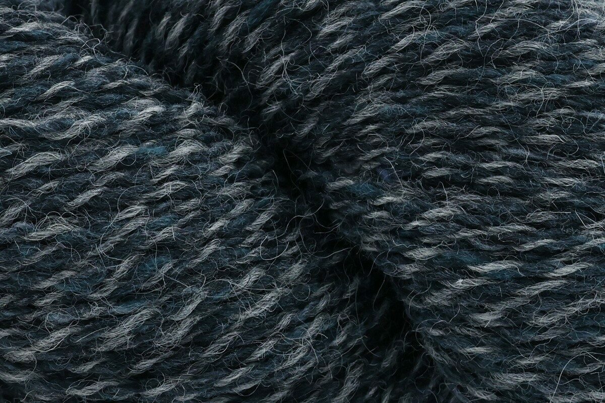 Baa Ram Ewe Donegal Twists DK Crochet Yarn - 100g, Worsted-Spun British Wool & Woollen-Spun Merino Blend, Soft Tweed Effect Double Knitting Yarn for Jumpers & Sweaters