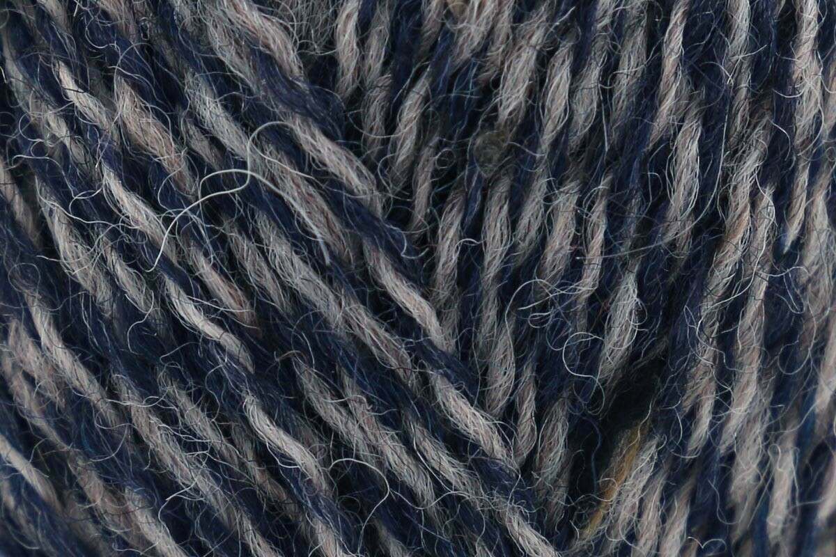 Baa Ram Ewe Tweedle Pip 4 Ply Tweed Yarn - 25g, 100% British Wool Colourwork Crochet Knitting Wool for Fair Isle Garments Hats & Mittens