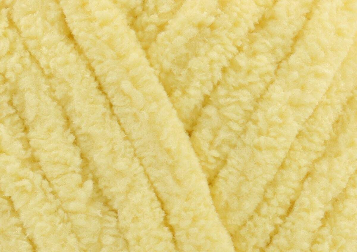 Bernat Baby Blanket Super Chunky Yarn - 300G, 100% Polyester Soft Chenille Style Plush Texture Jumbo Knitting Wool for Baby Blanket & Garments