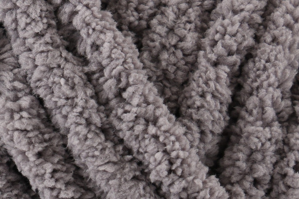 Bernat Blanket Extra Super Chunky Yarn - 300G, 100% Polyester Fluffy Soft Chenille Knitting Wool for Crochet Blankets, Baskets & Home Accessories