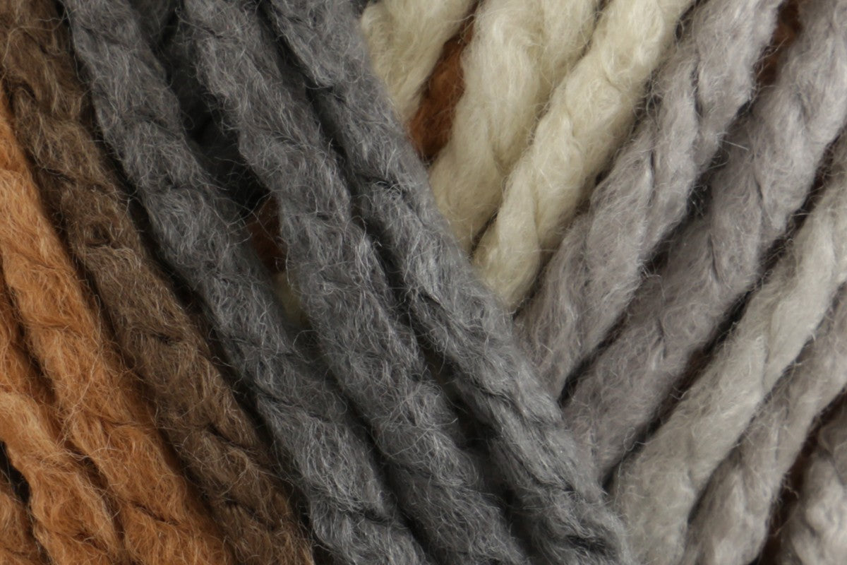 Bernat Softee Chunky Ombre Super Chunky Yarn - 80G, 100% Acrylic Multi Colour Soft Thick Ombre Knitting Wool for Crochet Blankets, Scarves, Sweaters & Accessories