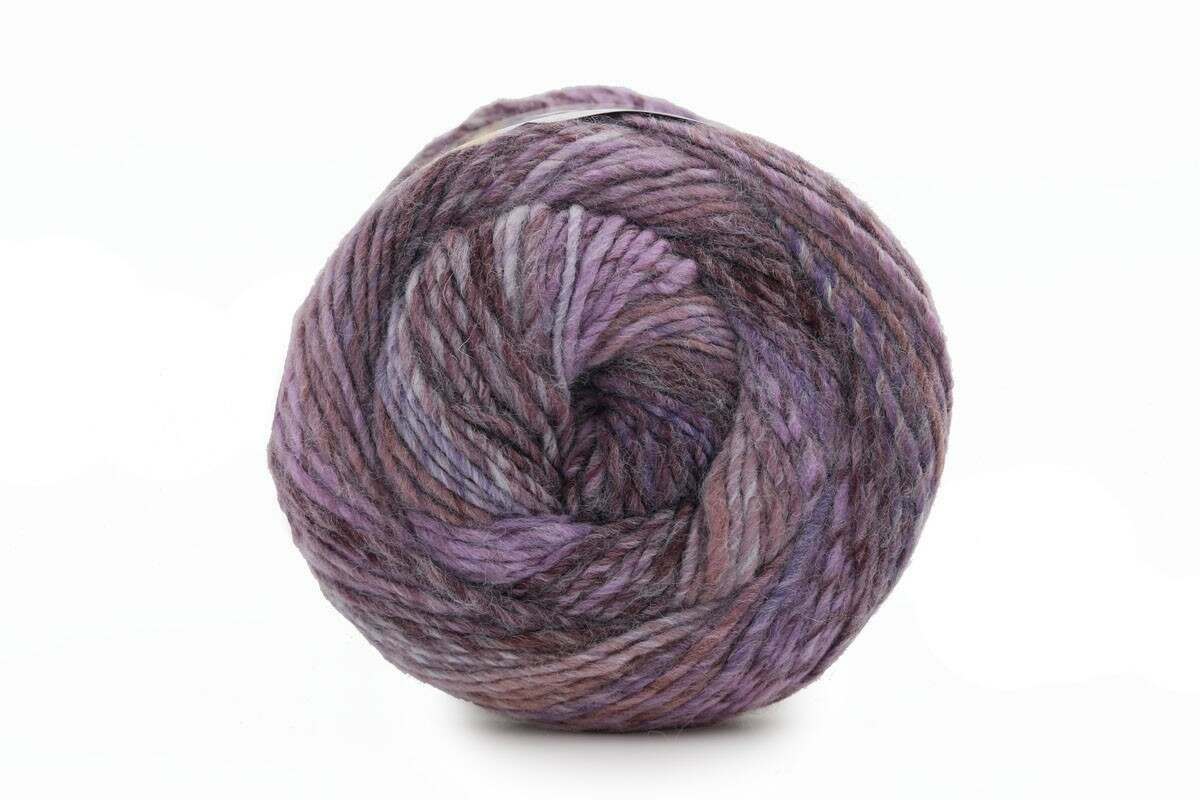 Caron Macchiato Cakes Chunky Crochet Yarn - 227g, Acrylic Wool Blend Creamy Tones Gradient Knitting for Blankets, Home Accessories, Jumpers & Warm Scarves