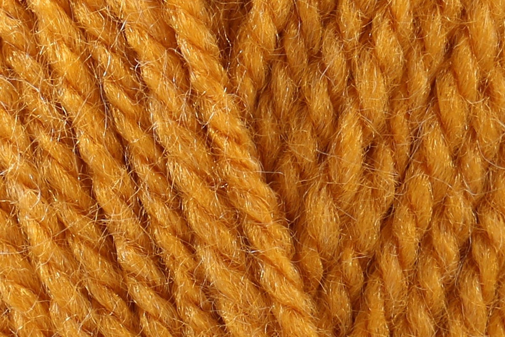 Cygnet signature Aran Crochet Yarn - 100g, 100% Acrylic Versatile Classic Shades Knitting Yarn for Ladies Knitwear and Mens Jumpers