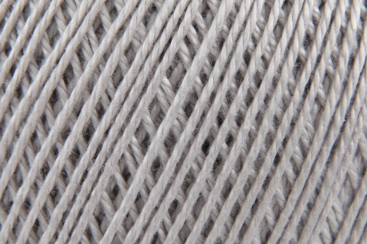 DMC Petra 3 Thread Yarn for Crochet - 100g, Soft Mercerised 100% Cotton Knitting Yarn for Clothes, Babywear & Decorative