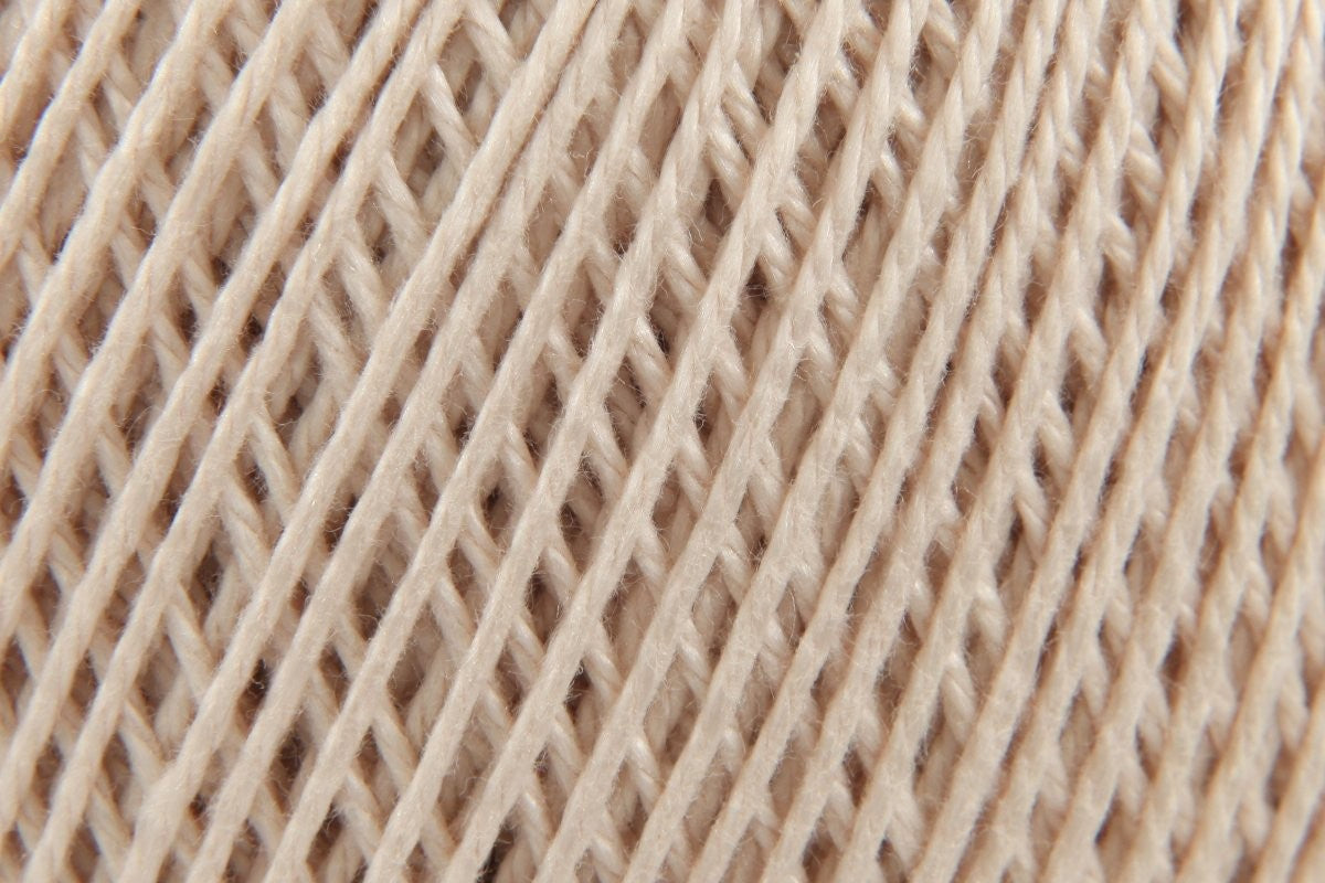 DMC Petra 3 Thread Yarn for Crochet - 100g, Soft Mercerised 100% Cotton Knitting Yarn for Clothes, Babywear & Decorative
