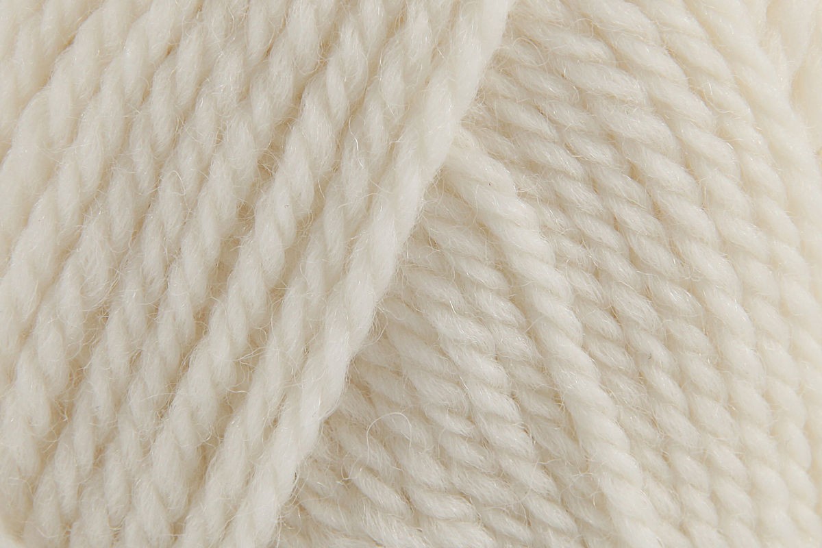 Drops Alaska Aran Yarn for Crochet - 50g, Luxury 100% Wool Classic Spun Rustic Knitting Yarn with Natural Texture for Sweaters, Accessories & Home Décor