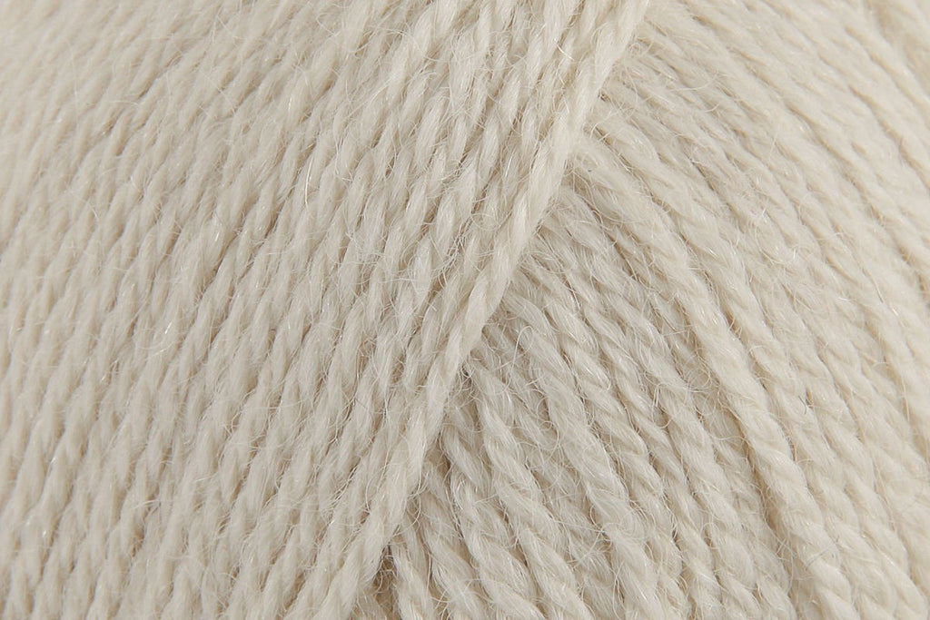 Drops Alpaca 4 Ply Crochet Yarn - 50g, Luxury 100% Pure Alpaca Breathable Soft Knitting Wool with Gentle Sheen for Garments, Shawls & Accessories