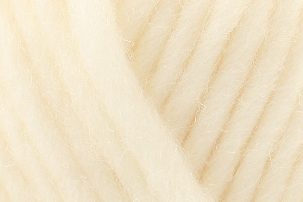 Drops Snow Super Chunky Yarn for Crochet - 50g, 100% Pure Wool Soft Single Ply Roving Knitting Wool for Winter Felting Scarves, Blankets & Cosy Accessories