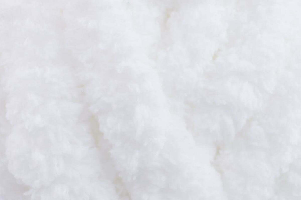 James C Brett Big 'Un Mega Chunky Yarn - 300g, Soft 100% Polyester Chenille Finger Knitting & Crochet Yarn for Cosy Blankets, Scarves, Hats & Home Décor