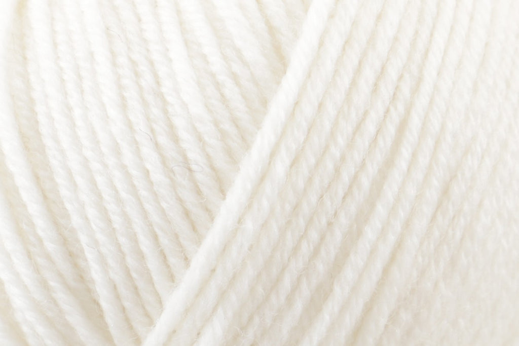 King Cole Luxury Merino DK Yarn 100% Superwash Merino Wool Soft & Durable Double Knit Yarn 140m for Knitting & Crochet - 50g