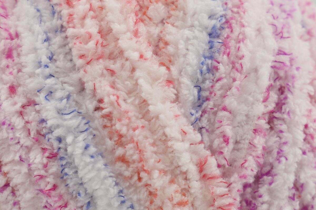 King Cole Fruitilicious Chunky Yarn 100% Polyester Soft Fluffy Pastel Yarn 80 m for Baby & Kids Knitting & Crochet Projects - 100g