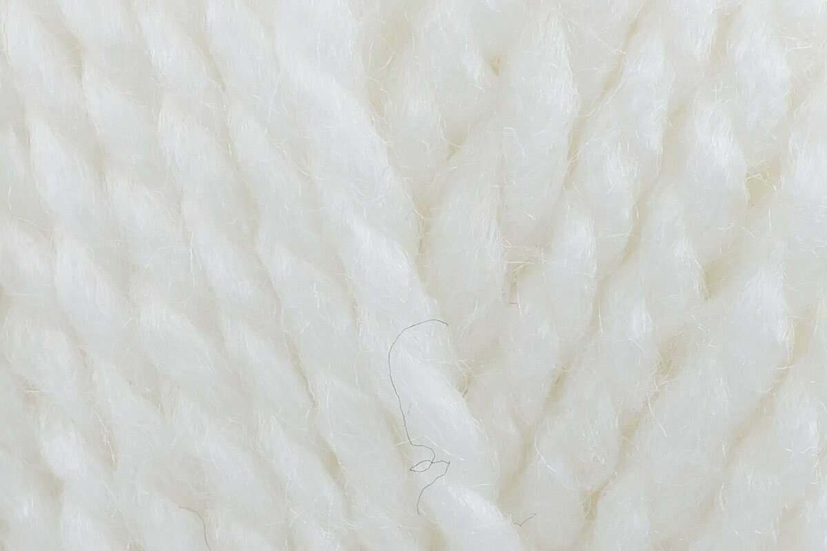 King Cole Dalesway Chunky Yarn 75% Acrylic & 25% Wool, Soft Chunky Knit & Crochet Yarn, 138m for Sweaters & Cozy Accessories - 100g