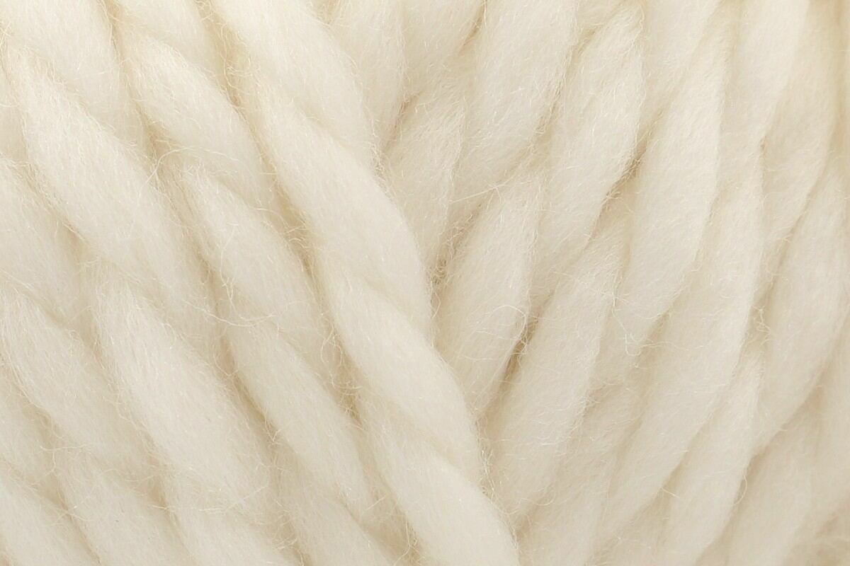 King Cole Rosarium Mega Chunky Yarn 100% Wool Super Chunky 40m Soft Merino Knit & Crochet Yarn for Blankets, Scarves & Home Decor - 100g