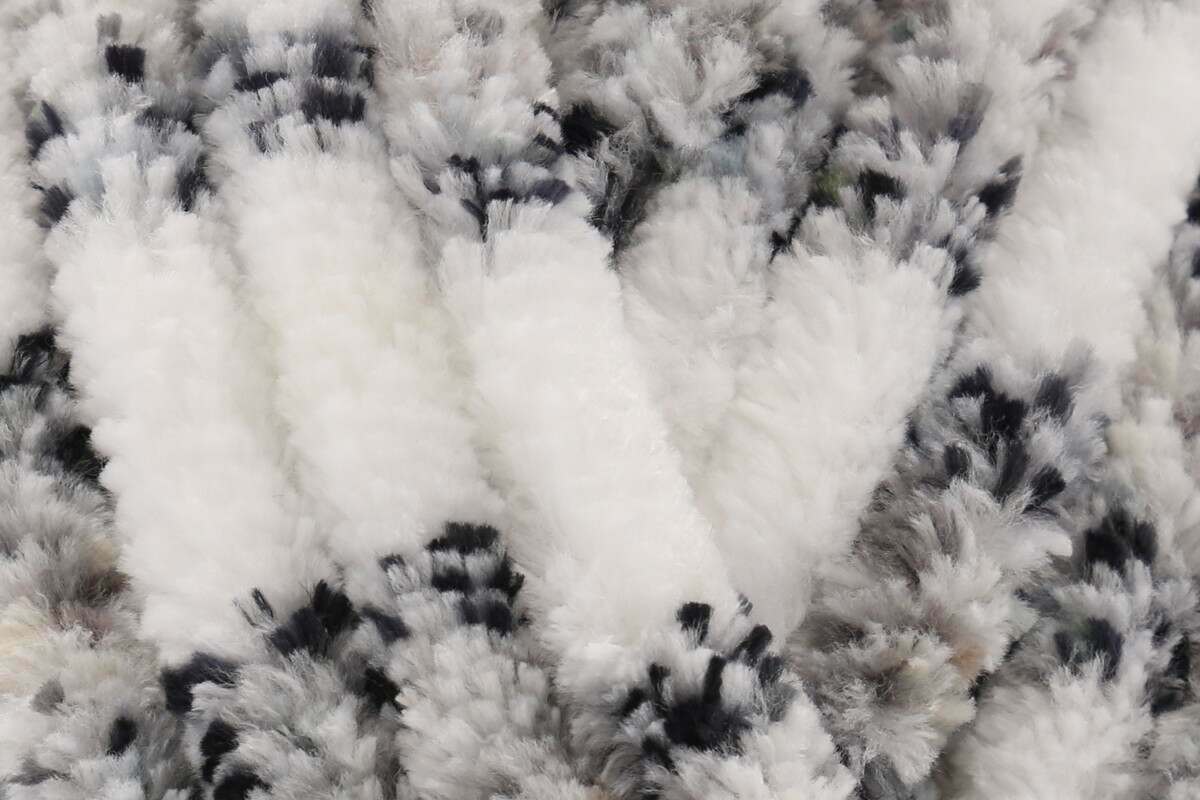 King Cole Super Yummy Super Chunky Chenille Yarn 100% Polyester 40m Plush Soft Yarn for Blankets, Toys & Cozy Projects - 100g