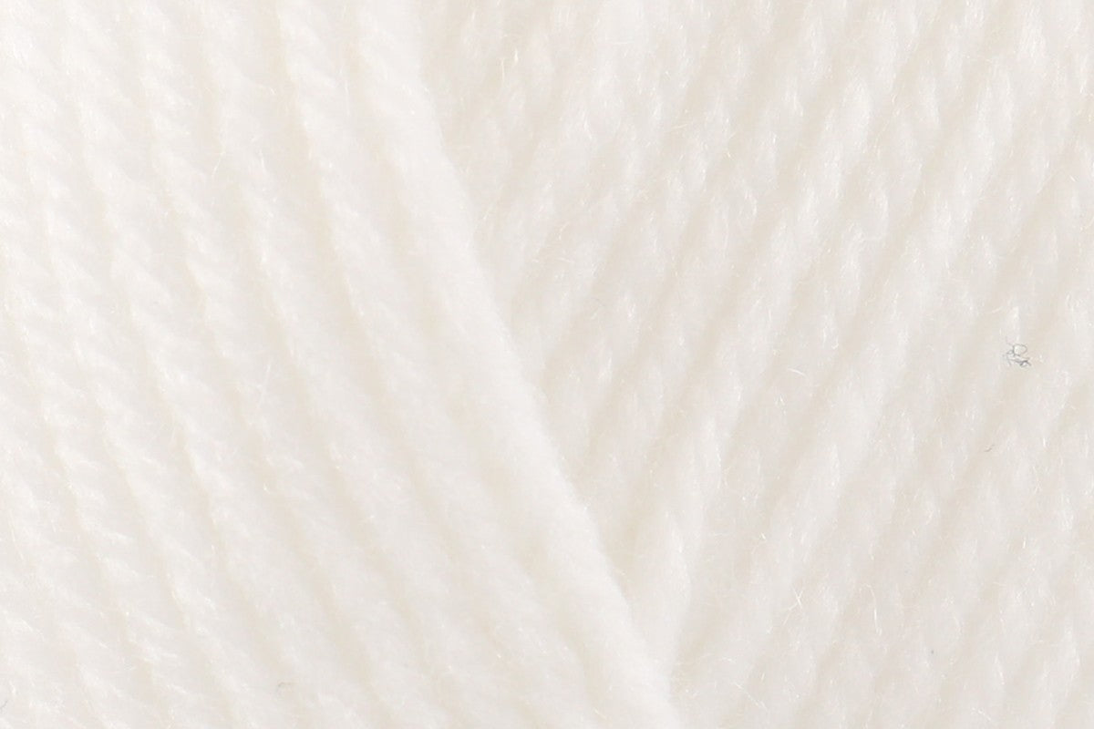 Peter Pan DK Crochet Yarn - 50g, Nylon & Acrylic Blend Soft Lightweight Double Knitting Wool for Baby Garments, Blankets, Cardigans & Accessories