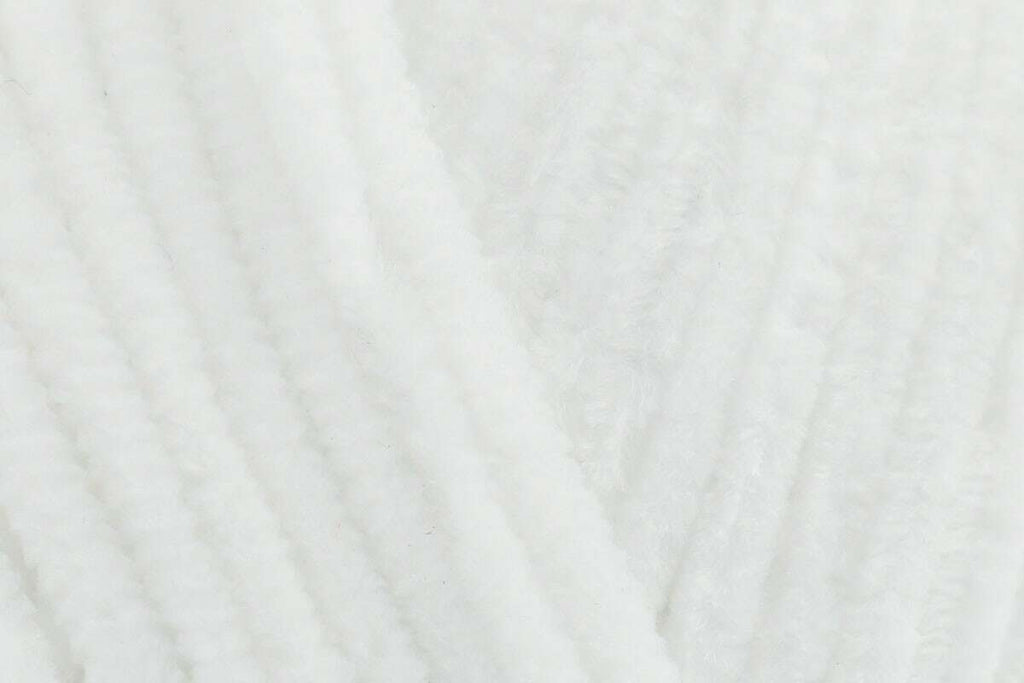 Stylecraft Squeeze Me DK chenille Yarn - 100g, Super Soft Velvety Polyester Double Knitting Yarn for Blankets, Toys, Sweaters, Cardigans & Cushions