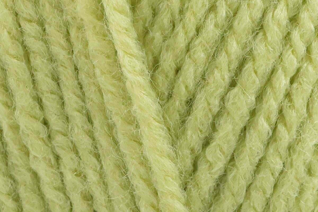 Yarnsmiths Create Aran Yarn - 100g, 100% Acrylic Anti-Pilling Soft Lightweight Crochet Knitting Wool for Jumpers & Blankets