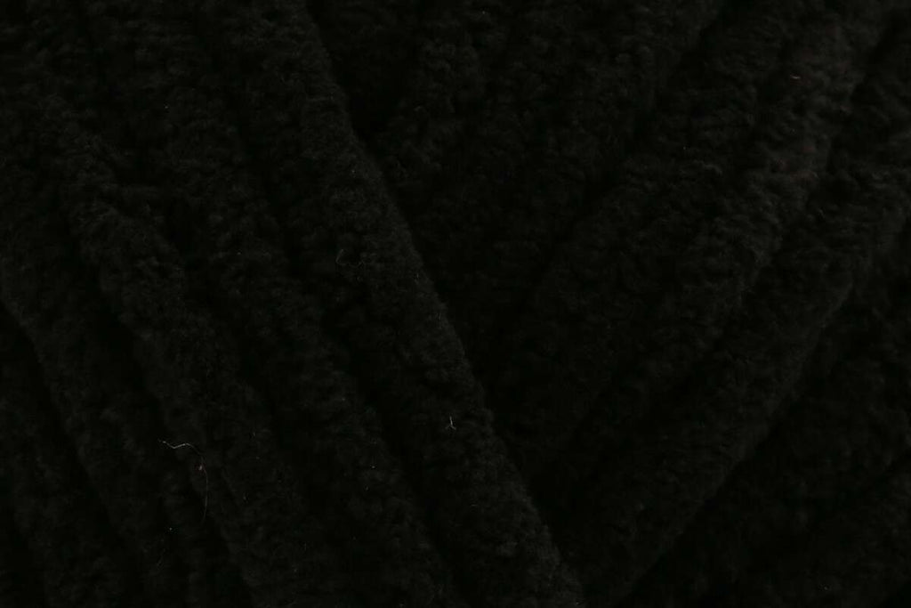 Yarnsmiths Snug as a Bug Super Chunky Yarn - 300g, 100% Polyester Chenille Soft Jumbo Knitting Crochet Yarn for Plush Blanket, Amigurumi & Cardigans