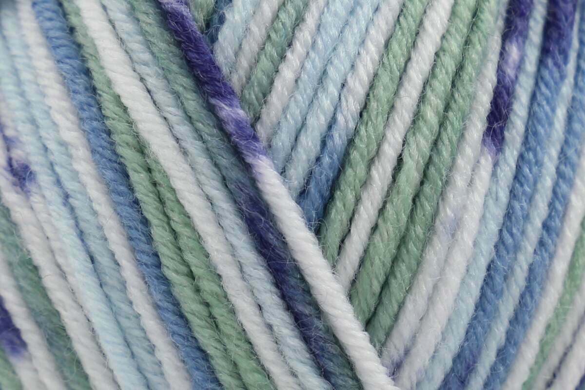 Yarnsmiths SnuggleSoft Fair Isle DK Yarn - 50g, Acrylic Nylon Mix Low-Pill Fair Isle Effect Multi-Color Double Knitting Crochet Yarn for Baby Garments & Accessories